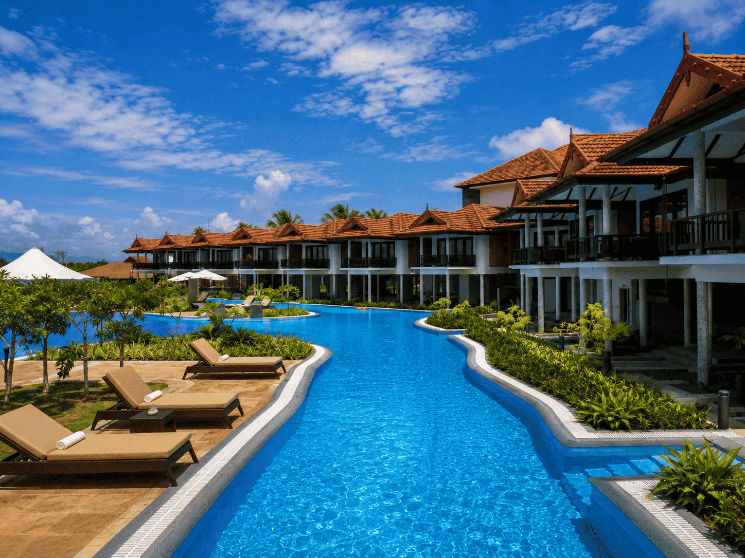 Ramada Resort Kochi waterfront wedding venue